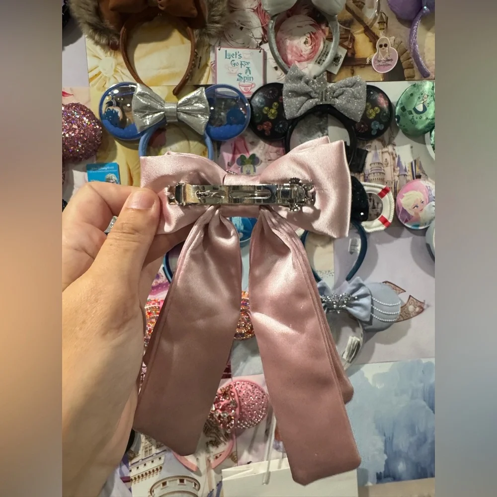 ALDO x Wicked  Glinda Bloomingseason Hairbow Barrette NWOT - Picture 5 of 5